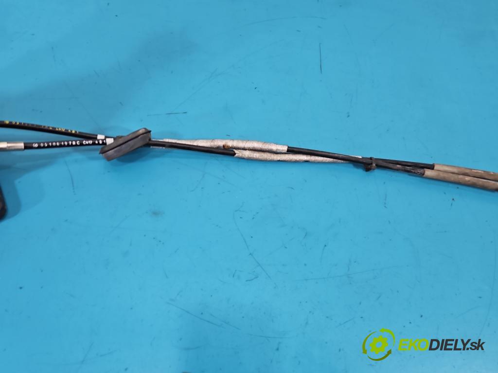 Jeep Cherokee KL 2013-2023 2.0 multijet: 140 HP manual 103 kW 1956 cm3 5- Páka: Změny: stupeň,rýchlosť 5MF471X9AC (Rýchlostná páka (kulisa))