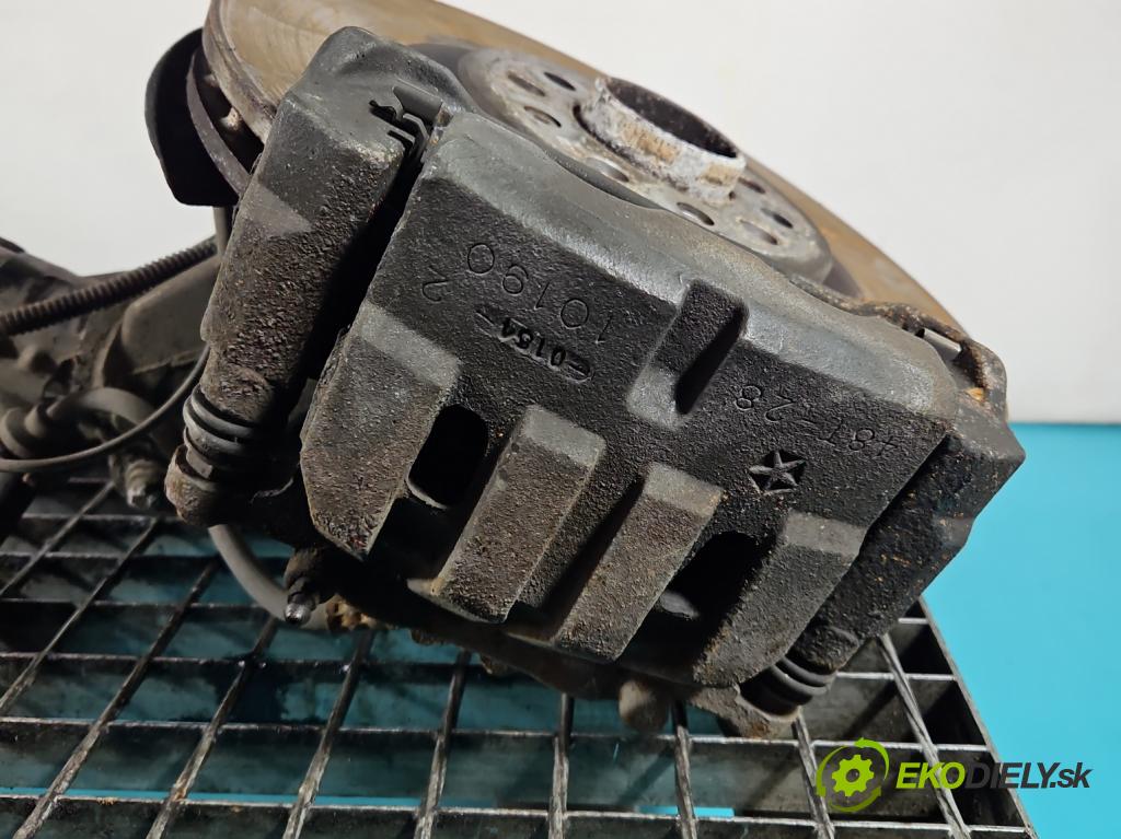 Jeep Cherokee KL 2013-2023 2.0 multijet: 140 HP manual 103 kW 1956 cm3 5- brzdič predné ľavý  (Kľučka dverí ostatné)