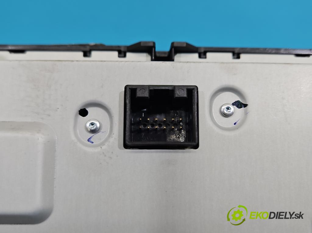 Vw Golf VII 2012-2020 1.2 TSI 86 HP manual 63 kW 1197 cm3 5- Radio originál 3G0919605