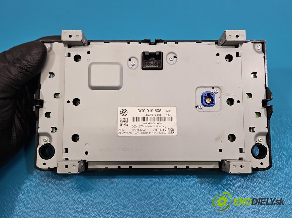 Vw Golf VII 2012-2020 1.2 TSI 86 HP manual 63 kW 1197 cm3 5- Radio originál 3G0919605