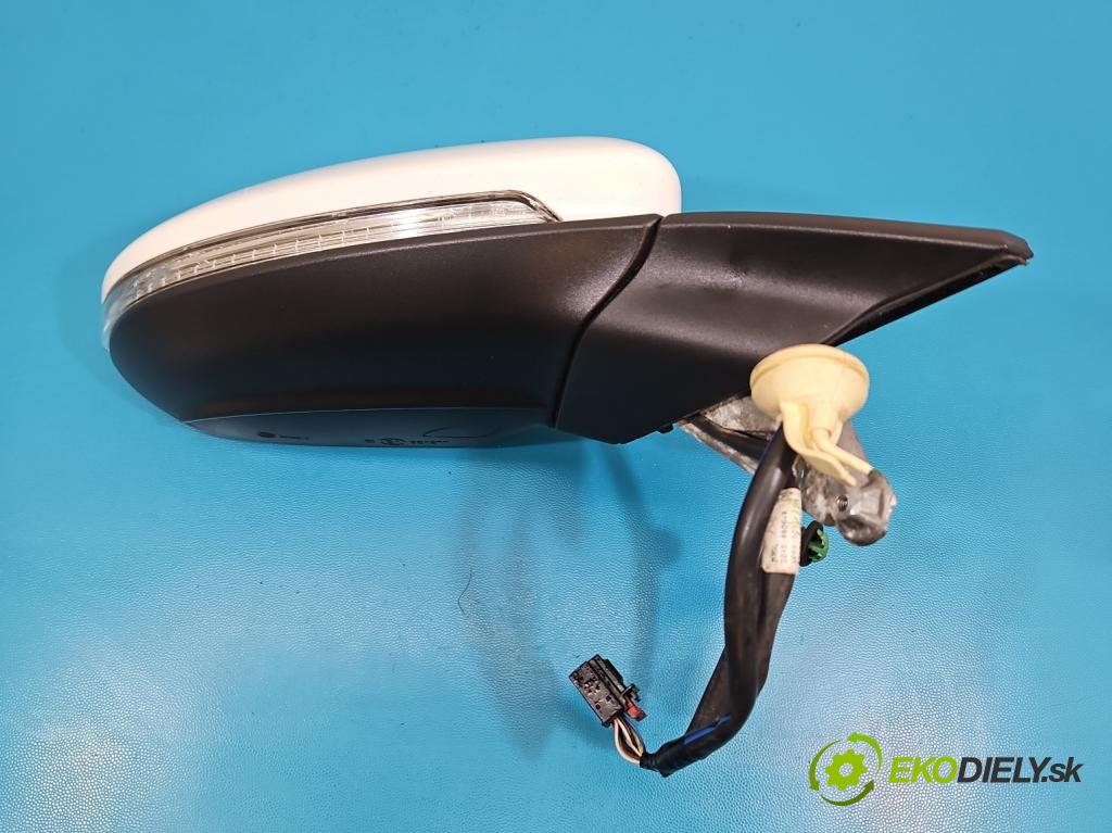 Vw Golf VII 2012-2020 1.2 TSI 86 HP manual 63 kW 1197 cm3 5- zrkadlo pravé  (Kľučka dverí ostatné)