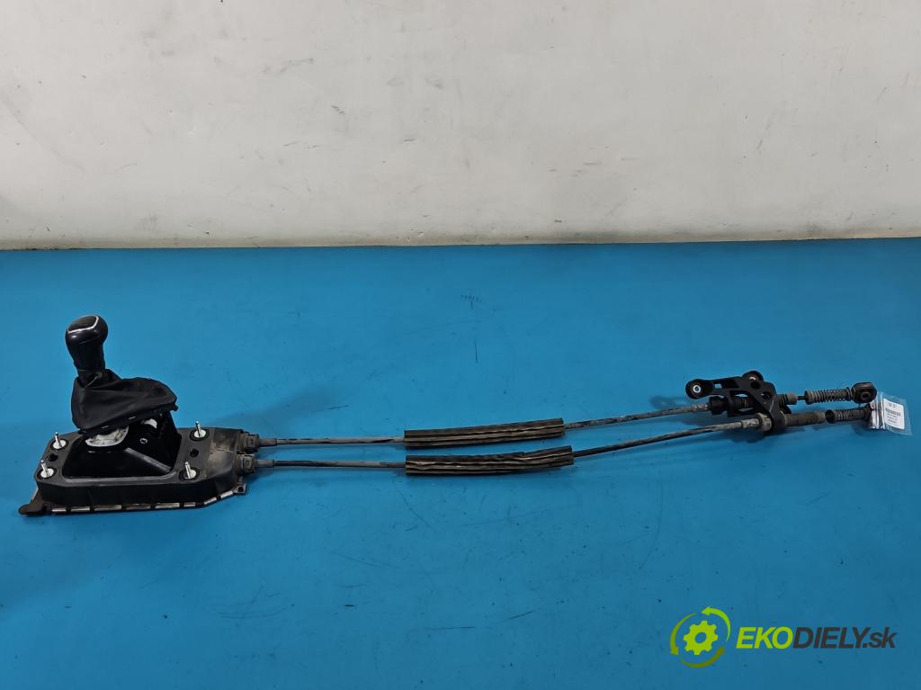 Skoda Rapid 2012-2019 1.2 TSI 86 hp manual 63 kW 1197 cm3 5- kulisa změny stupňová 5JA711061 (Řadicí páka (kulisa) )