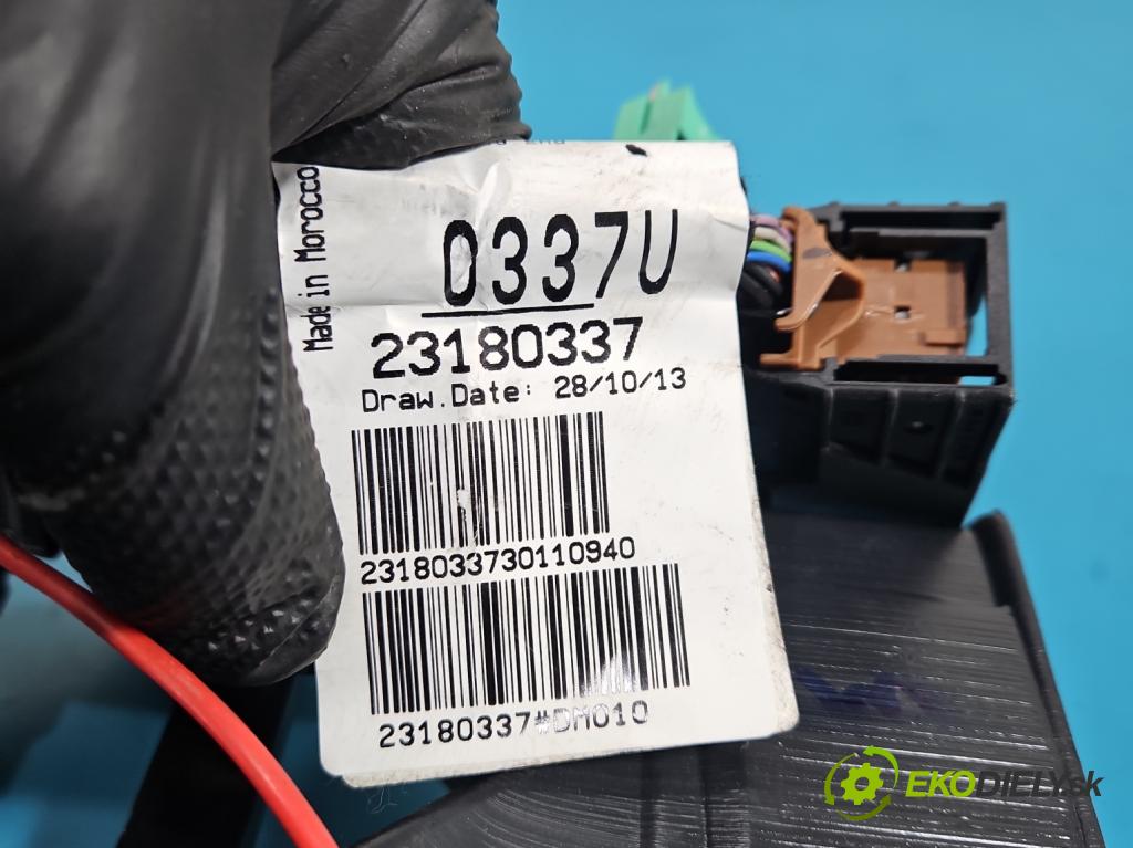 Opel Insignia A 2008-2017 2.0 cdti B20DTH: 170 HP manual 125 kW 1956 cm3 4- operadlo 524960853 (Lakťová opierka)