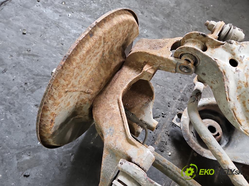 Ford Kuga Mk1 2008-2013 2.0 tdci 136 HP manual 100 kW 1997 cm3 5- zadna výstuha  (Výstuha zadná)