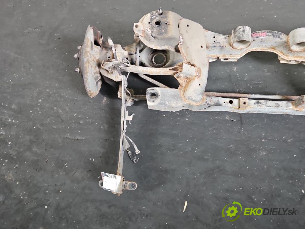 Ford Kuga Mk1 2008-2013 2.0 tdci 136 HP manual 100 kW 1997 cm3 5- zadna výstuha  (Výstuha zadná)