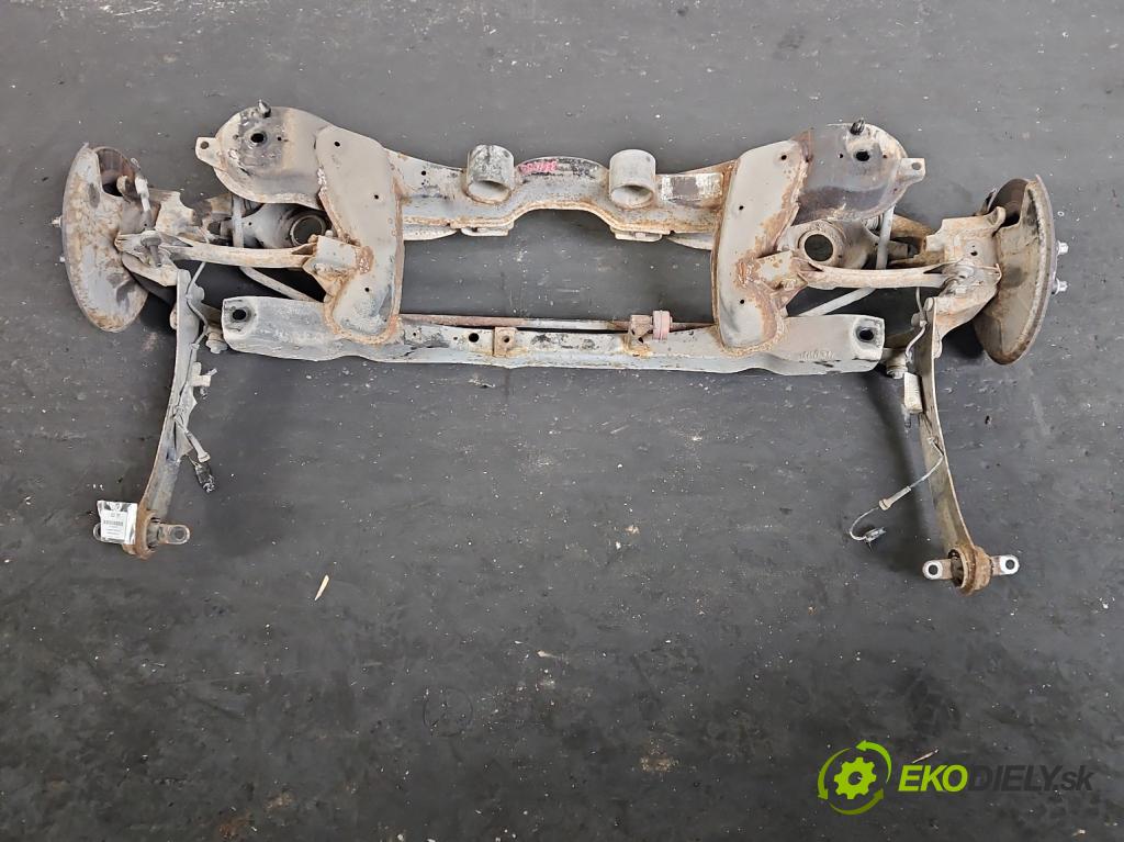 Ford Kuga Mk1 2008-2013 2.0 tdci 136 HP manual 100 kW 1997 cm3 5- zadna výstuha  (Výstuha zadná)