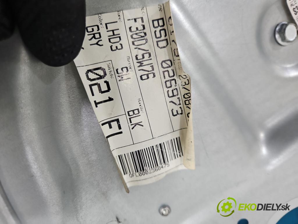 Kia Ceed I 2006-2012 1.4 16V 105 HP manual 77 kW 1396 cm3 3- mechanizmus okna predné ľavý 402185A