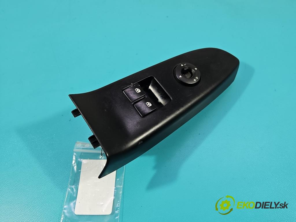 Kia Ceed I 2006-2012 1.4 16V 105 HP manual 77 kW 1396 cm3 3- prepínač okien spätných zrkadiel 803B06402087