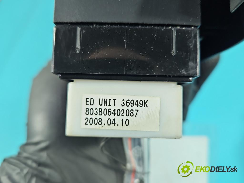 Kia Ceed I 2006-2012 1.4 16V 105 HP manual 77 kW 1396 cm3 3- prepínač okien spätných zrkadiel 803B06402087