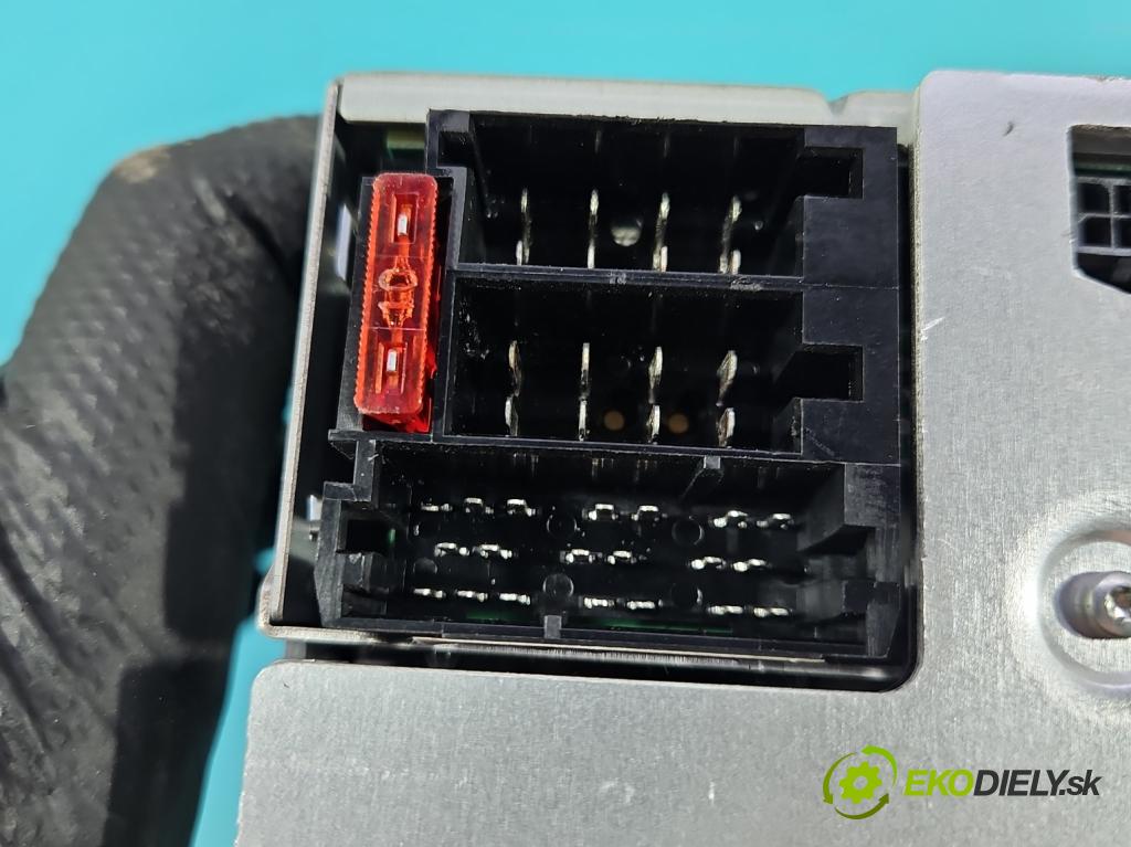 Kia Ceed I 2006-2012 1.4 16V 105 HP manual 77 kW 1396 cm3 3- Radio originál 96140-1H600