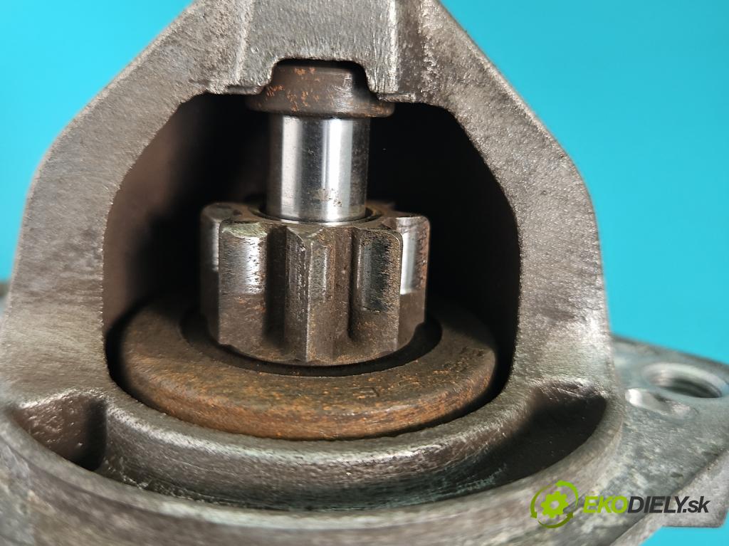 Kia Ceed I 2006-2012 1.4 16V 105 HP manual 77 kW 1396 cm3 3- štartér M000T3257 (Štartér)