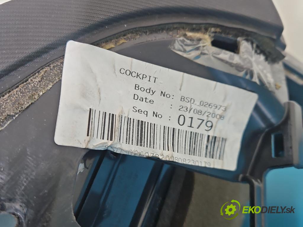 Kia Ceed I 2006-2012 1.4 16V 105 hp manual 77 kW 1396 cm3 3- kokpit,přistrojova deska