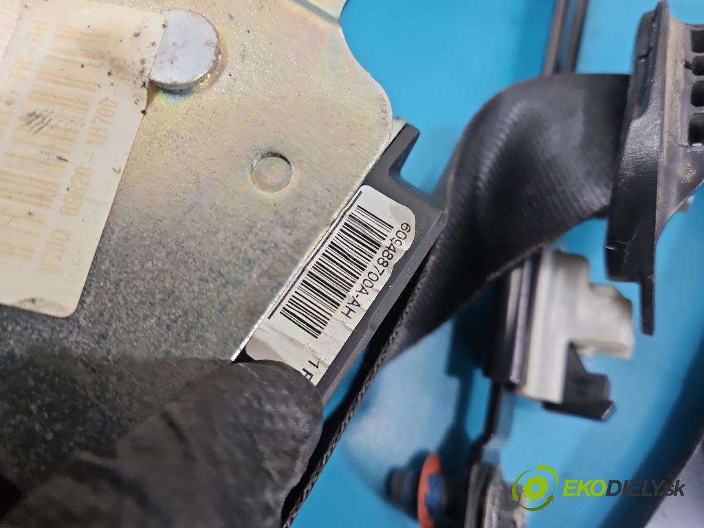 Kia Ceed I 2006-2012 1.4 16V 105 hp manual 77 kW 1396 cm3 3- kokpit,přistrojova deska