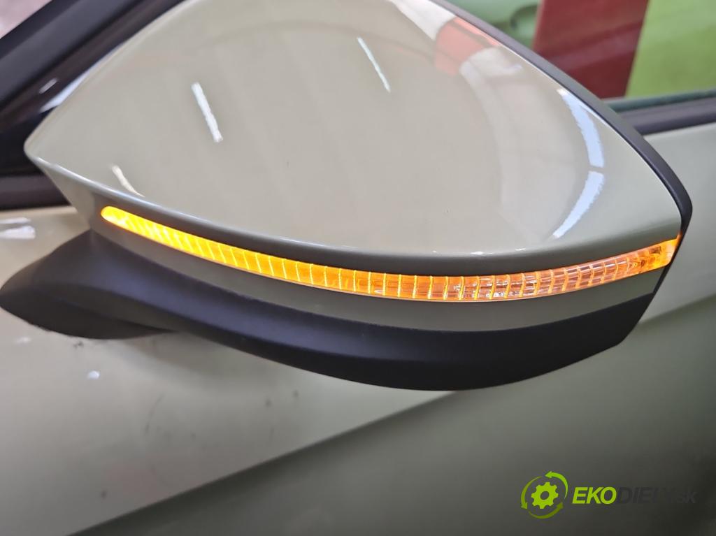 Skoda Superb IV 2023- 2.0 TDI 150 HP automatic 110 kW 1968 cm3 5- zrkadlo ľavé  (Kľučka dverí ostatné)