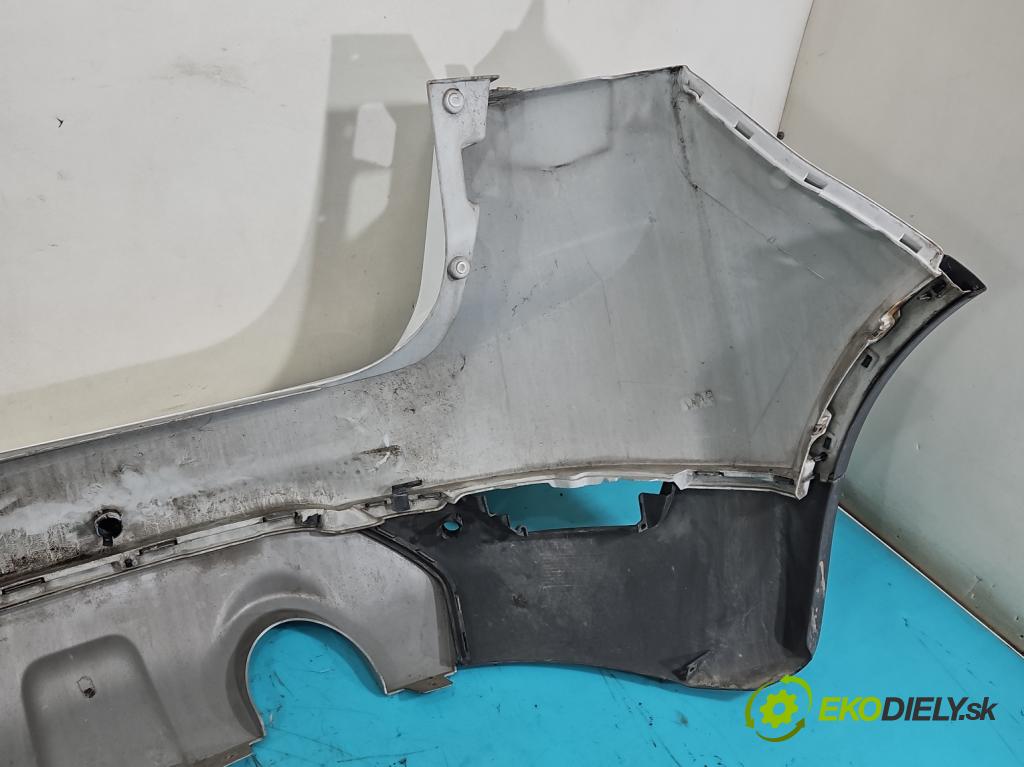 Ford Kuga Mk1 2008-2013 2.0 tdci 136hp manual 100 kW 1997 cm3 5- nárazník zadní  (Klika dveří ostatní)