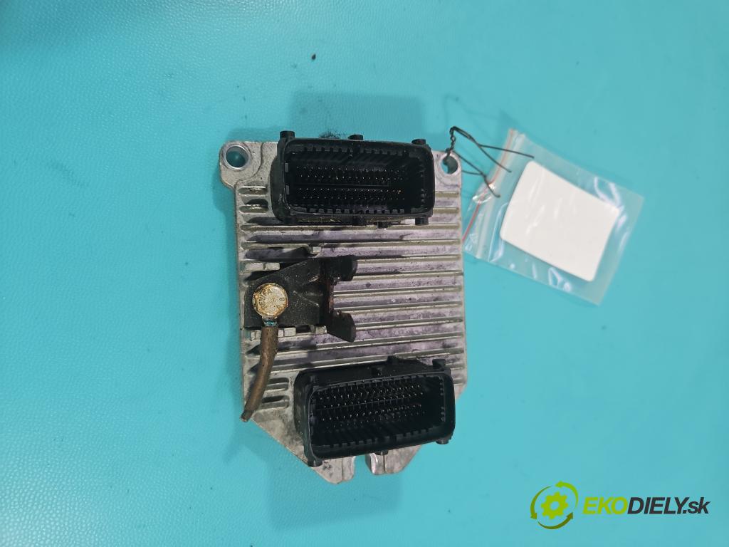 Opel Vectra C 2002-2008 1.8 16V 122 HP manual 90 kW 1796 cm3 4- riadiaca jednotka motora 09179499