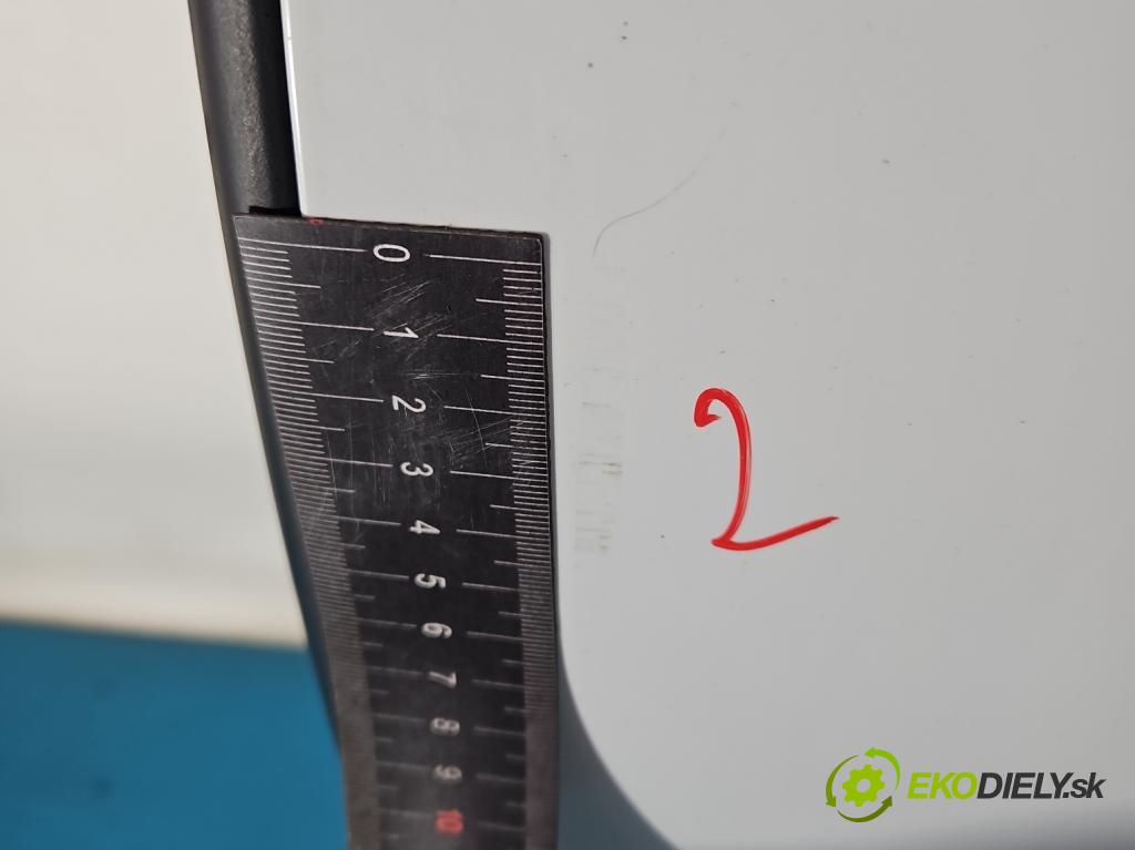 Vw Golf VII 2012-2020 1.2 TSI 86 hp manual 63 kW 1197 cm3 5- dveře zadní levé  (Klika dveří ostatní)