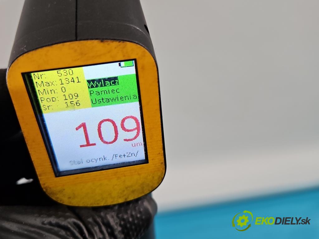 Vw Golf VII 2012-2020 1.2 TSI 86 hp manual 63 kW 1197 cm3 5- dveře zadní pravé  (Klika dveří ostatní)