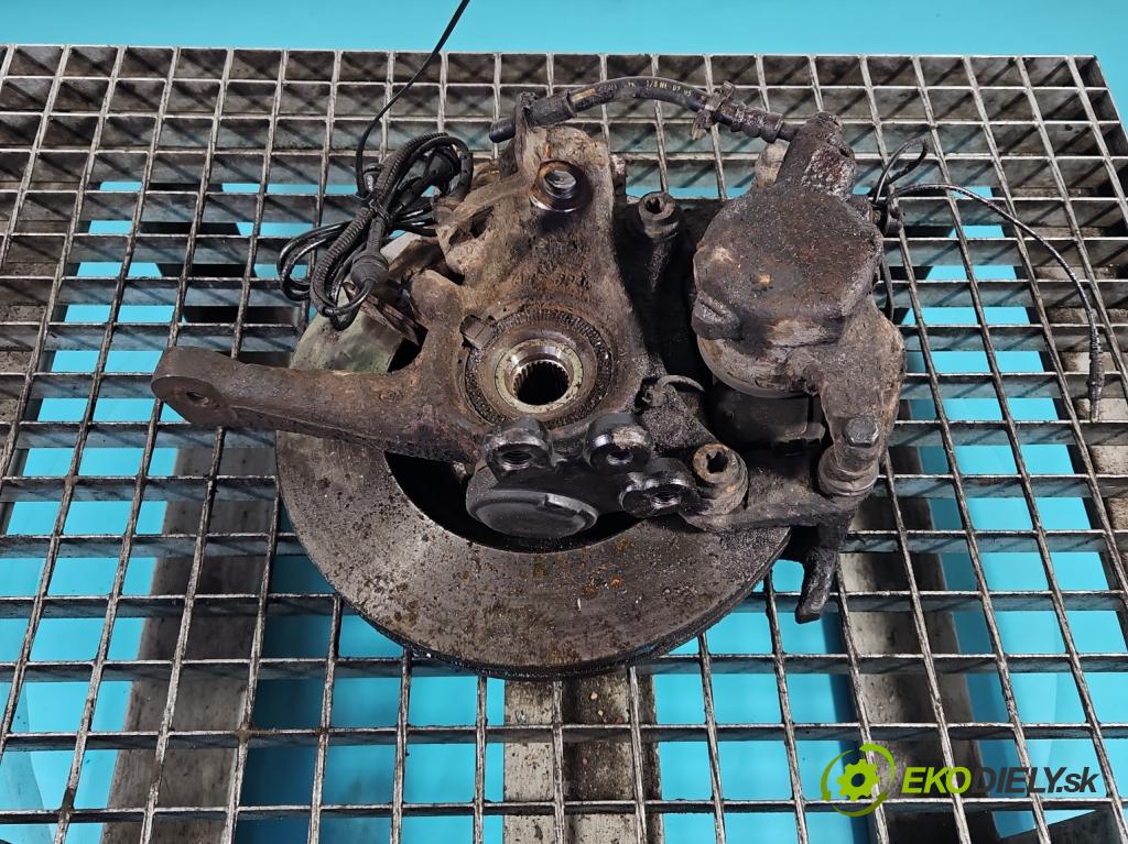 Peugeot 407 2.0 hdi 136 HP manual 100 kW 1997 cm3 5- náboj ľavé  (Náboj kolesa)