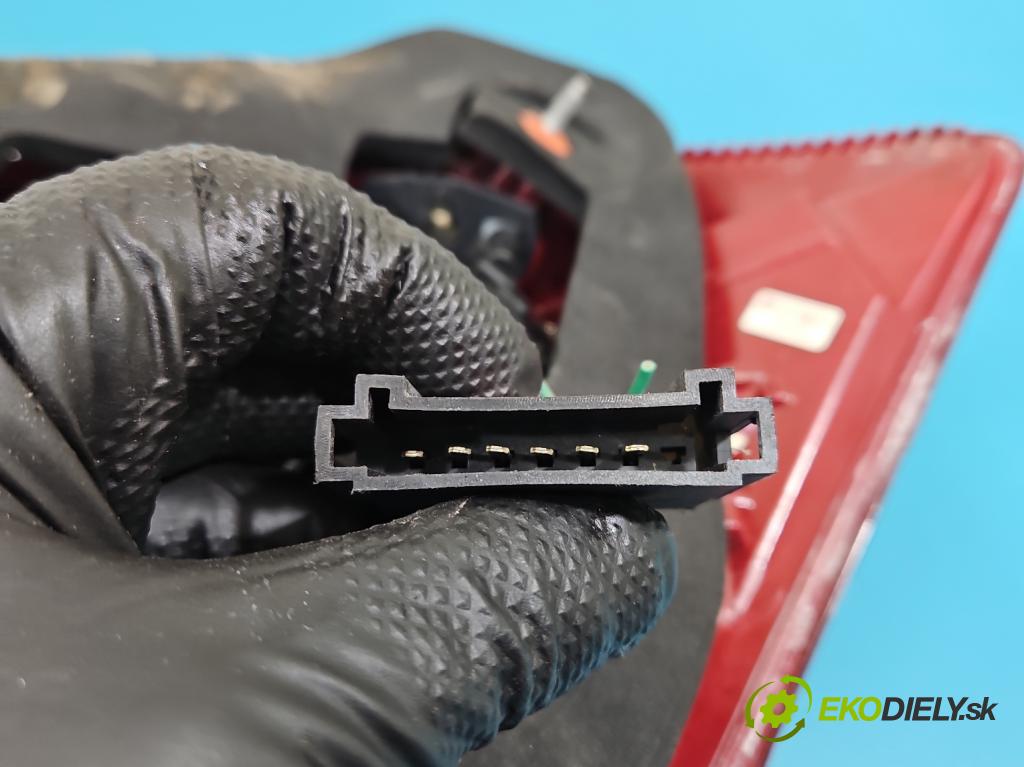 Mercedes S W221 2005-2013 3.5 V6 272 HP automatic 200 kW 3498 cm3 4- svetlo / reflektor zadné ľavé  (Kľučka dverí ostatné)