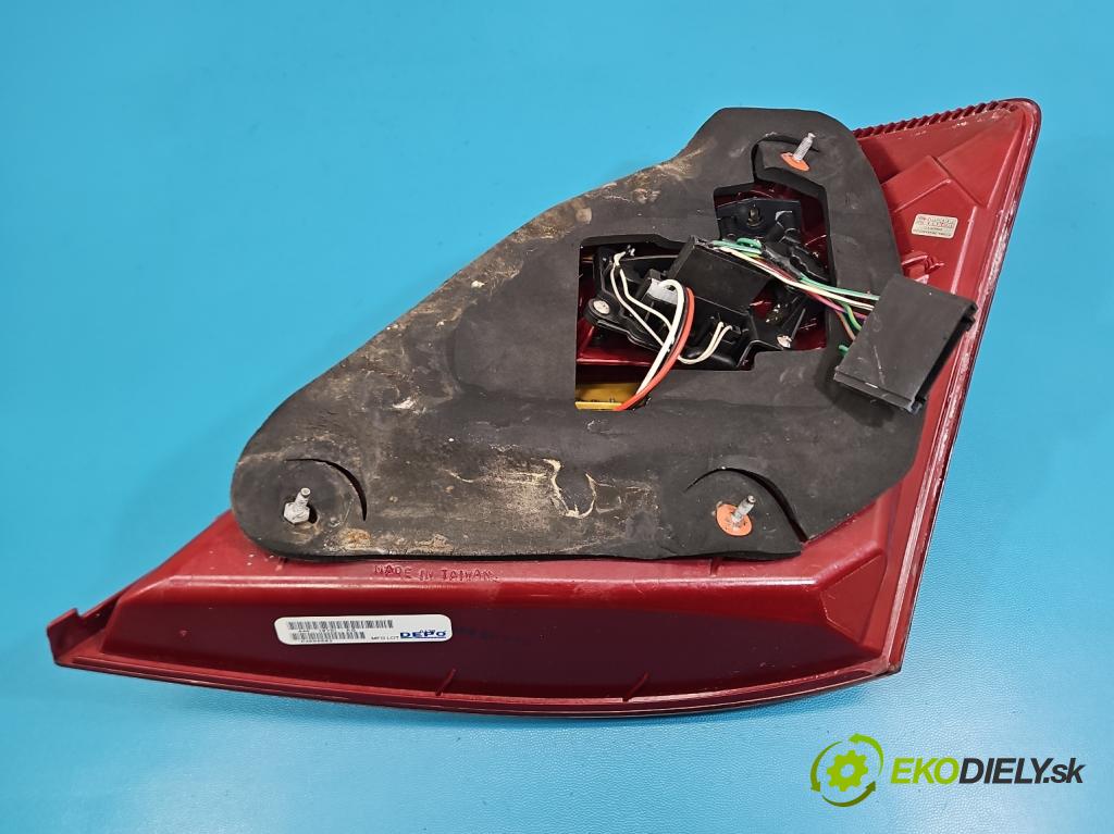 Mercedes S W221 2005-2013 3.5 V6 272 HP automatic 200 kW 3498 cm3 4- svetlo / reflektor zadné ľavé  (Kľučka dverí ostatné)