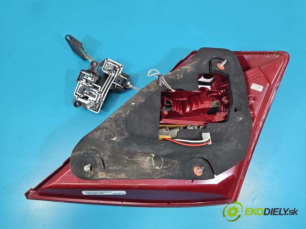 Mercedes S W221 2005-2013 3.5 V6 272 HP automatic 200 kW 3498 cm3 4- svetlo / reflektor zadné ľavé  (Kľučka dverí ostatné)