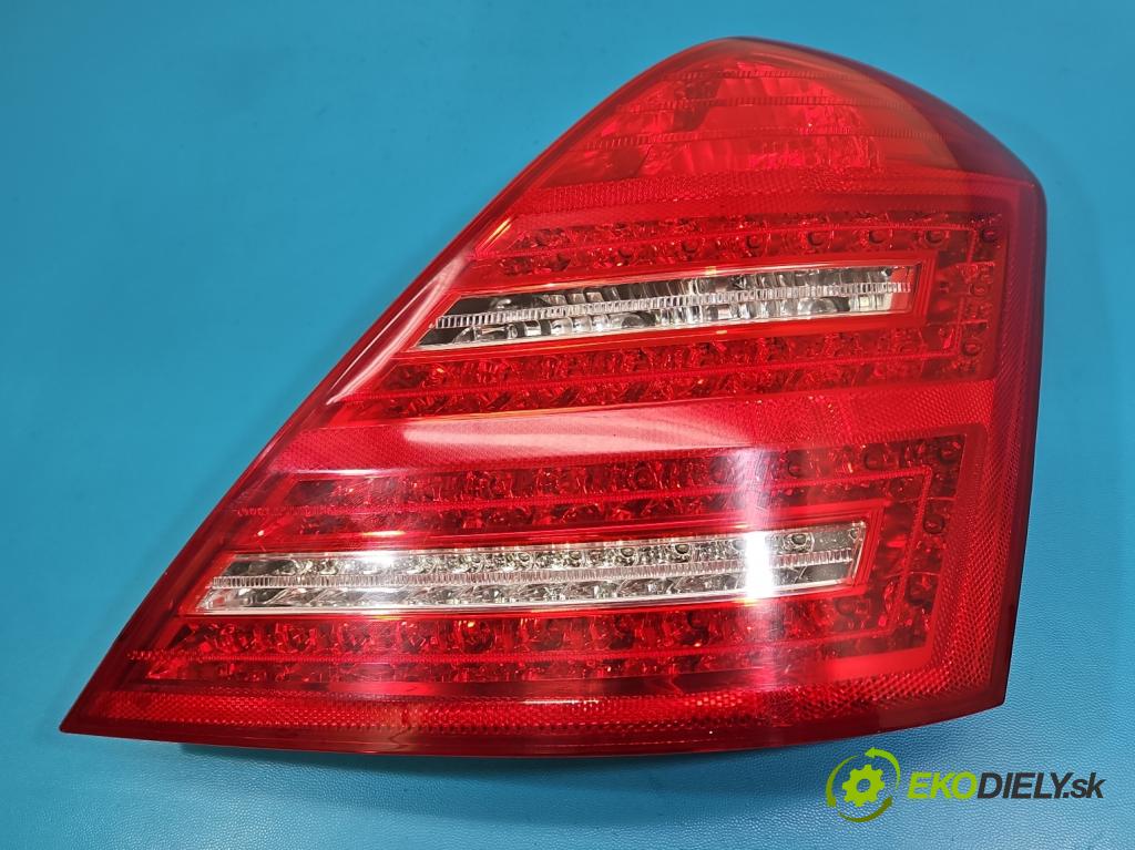 Mercedes S W221 2005-2013 3.5 V6 272 HP automatic 200 kW 3498 cm3 4- svetlo / reflektor zadné pravé  (Kľučka dverí ostatné)