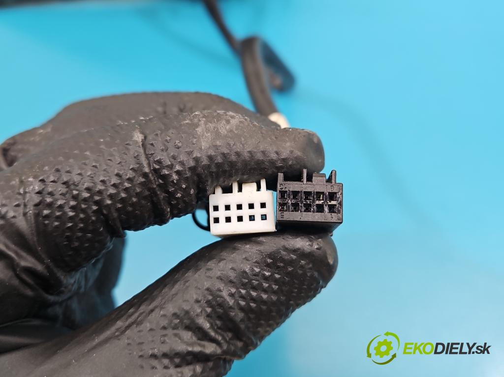 Mercedes S W221 2005-2013 3.5 V6 272 HP automatic 200 kW 3498 cm3 4- zrkadlo pravé  (Kľučka dverí ostatné)