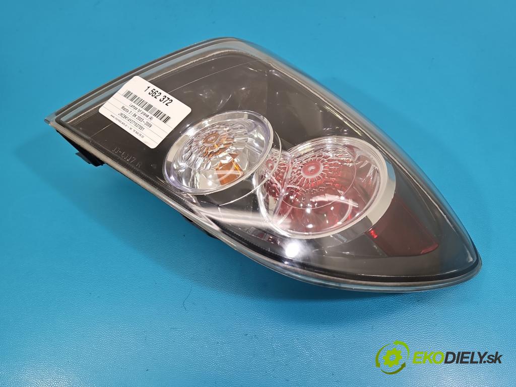 Mazda 3 I BK 2003-2009 1.6 citd 109 HP manual 80 kW 1560 cm3 5- svetlo / reflektor zadné pravé  (Kľučka dverí ostatné)