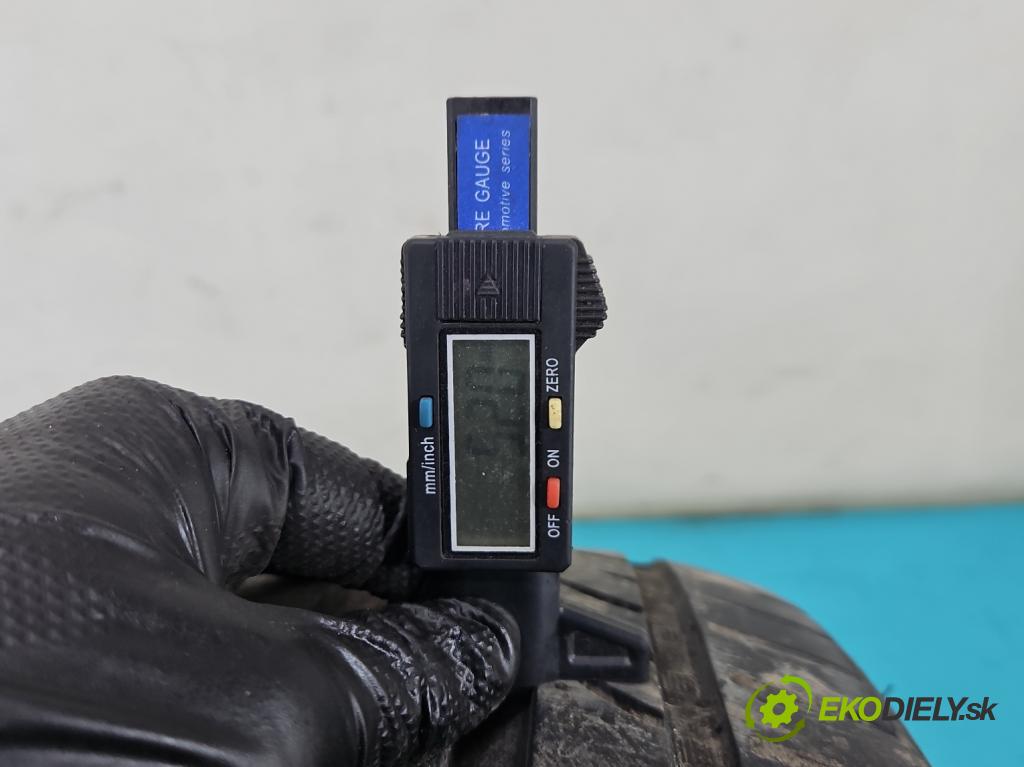 Peugeot 407 2.0 hdi 136 HP manual 100 kW 1997 cm3 5- pneumatika letné 4 kusy komplet