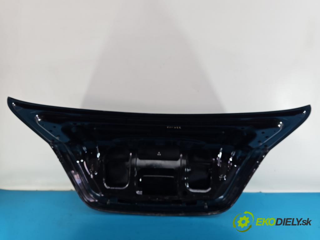 Mercedes E W213 2016-2023 2.0 CDI 194KM automatic 143 kW 1950 cm3 4- zadní kufrové dveře  (Zadní kapota (kufr))