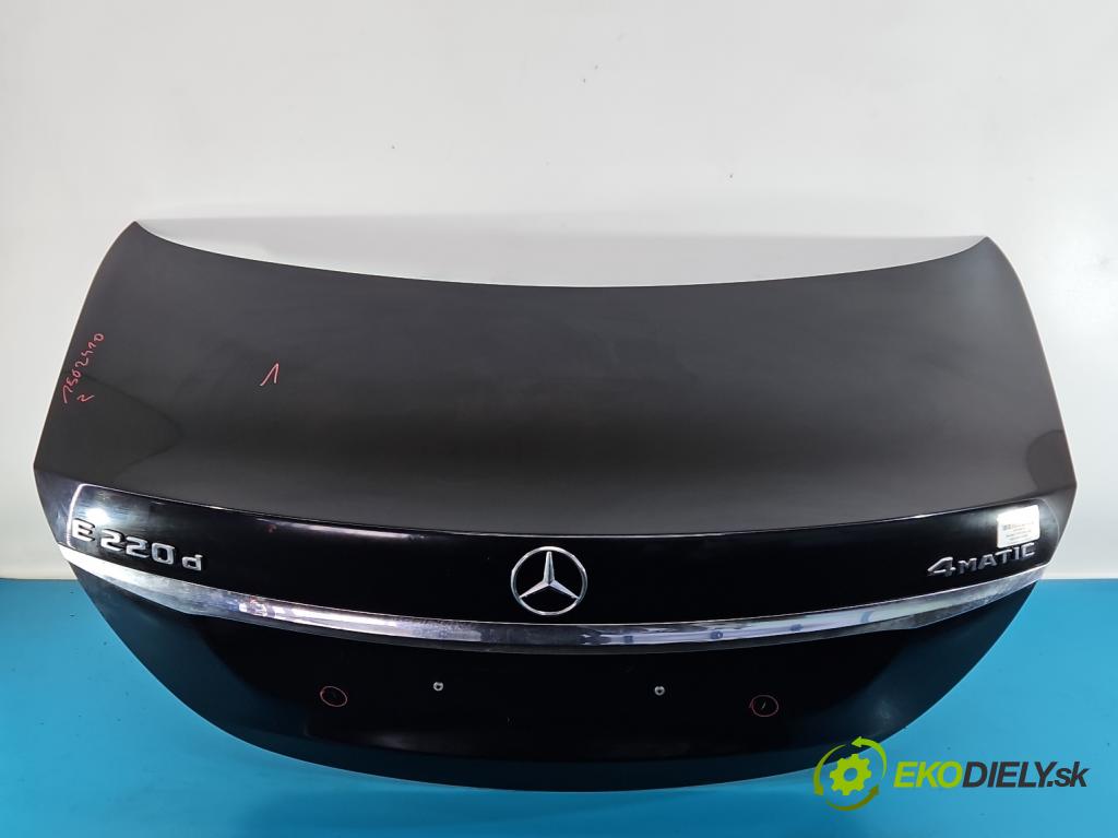 Mercedes E W213 2016-2023 2.0 CDI 194KM automatic 143 kW 1950 cm3 4- zadní kufrové dveře  (Zadní kapota (kufr))
