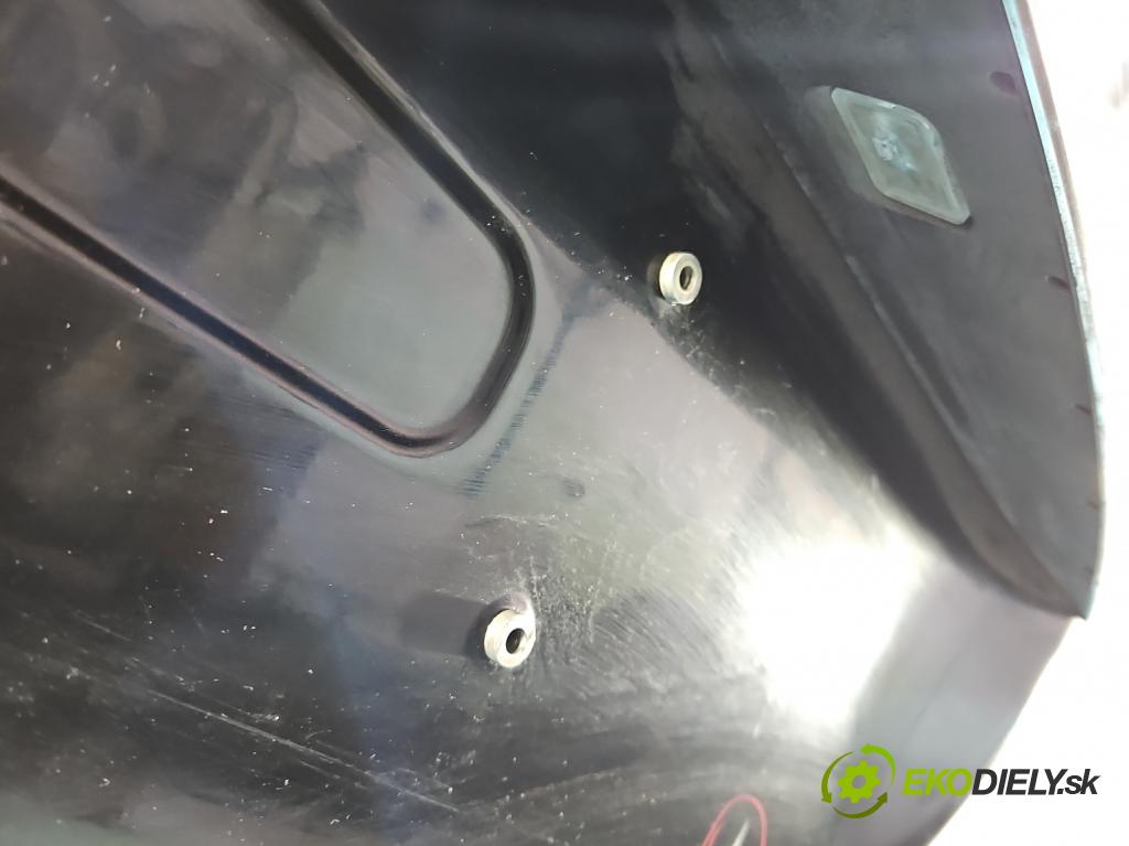 Mercedes E W213 2016-2023 2.0 CDI 194KM automatic 143 kW 1950 cm3 4- zadní kufrové dveře  (Zadní kapota (kufr))