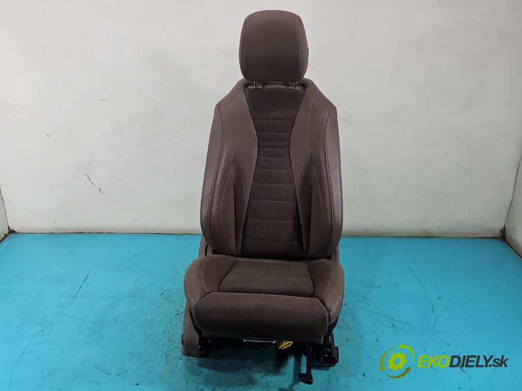 Mercedes E W213 2016-2023 2.0 CDI 194KM automatic 143 kW 1950 cm3 4- sedačke: komplet