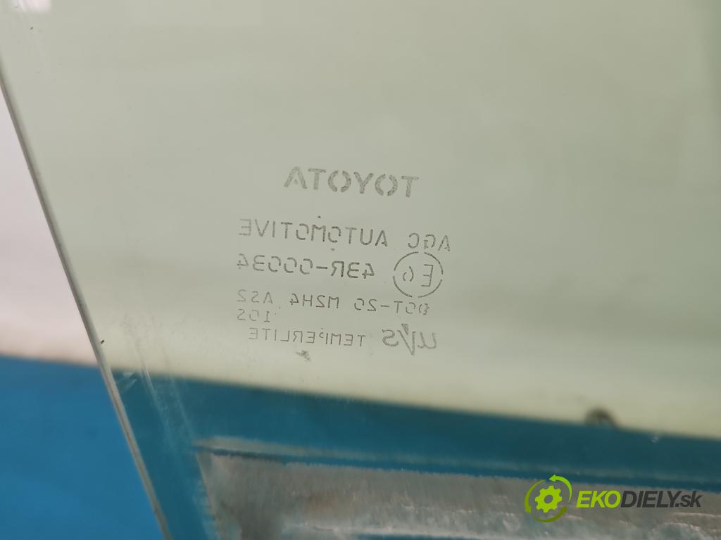 Toyota Rav4 IV 2013-2018 2.0 D4D 124hp manual 91 kW 1998 cm3 5- sklo dvere predné pravé