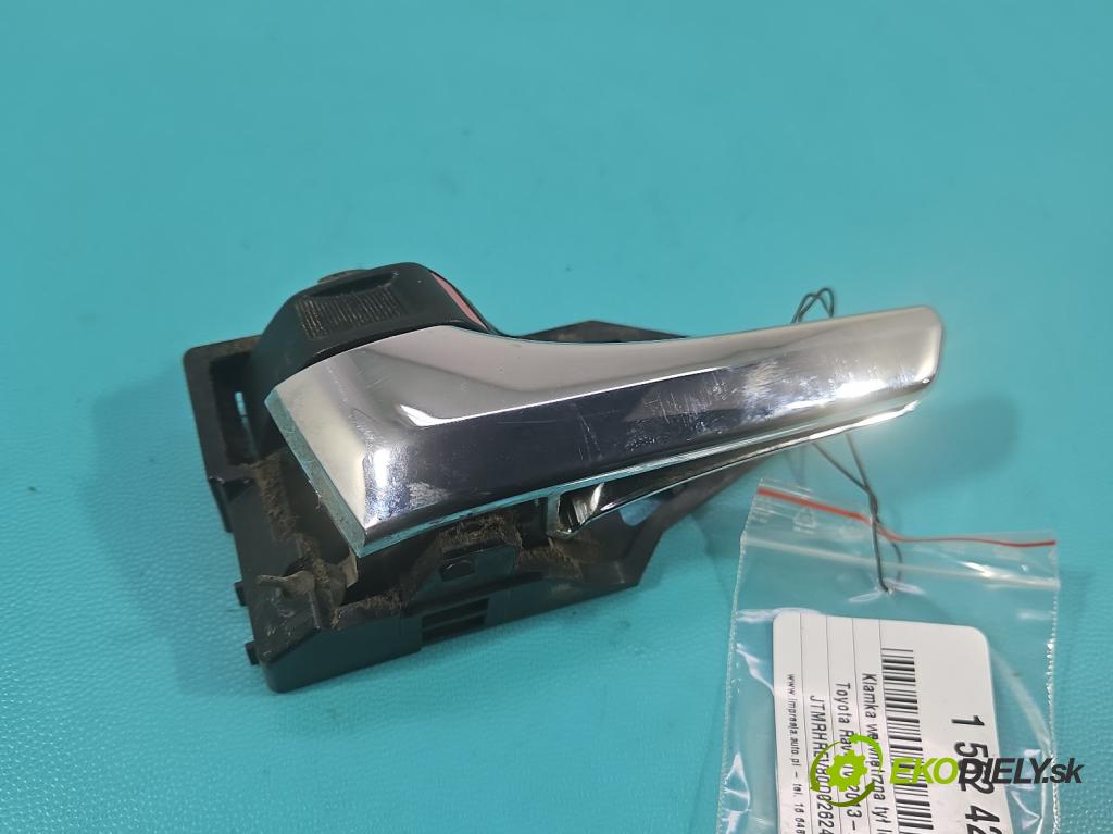 Toyota Rav4 IV 2013-2018 2.0 D4D 124 hp manual 91 kW 1998 cm3 5- klika uvnitř: zadní levé 