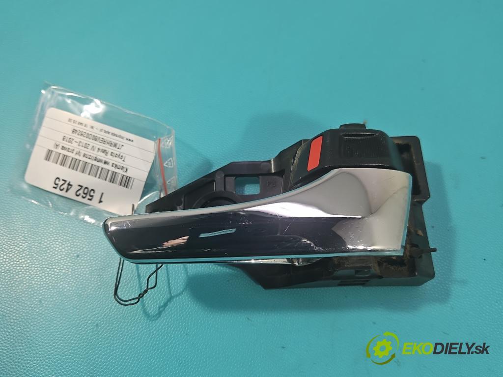 Toyota Rav4 IV 2013-2018 2.0 D4D 124hp manual 91 kW 1998 cm3 5- rukoväť uvnitř: zadné pravé  (Kľučka dverí ostatné)