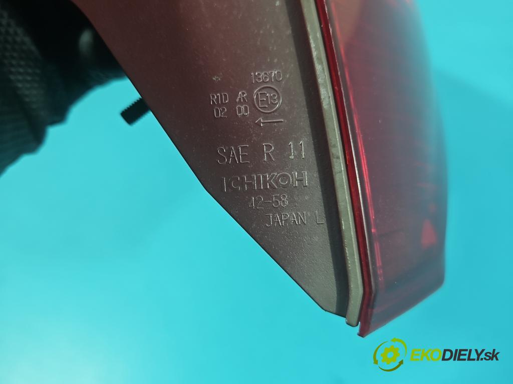 Toyota Rav4 IV 2013-2018 2.0 D4D 124hp manual 91 kW 1998 cm3 5- svetlo / reflektor zadné ľavé  (Kľučka dverí ostatné)