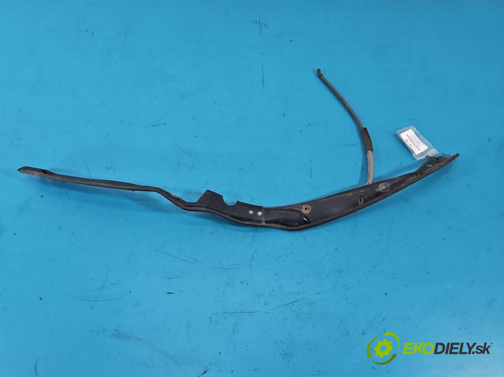 Toyota Rav4 IV 2013-2018 2.0 D4D 124hp manual 91 kW 1998 cm3 5- snímač otvorenie: kufrové dvere 