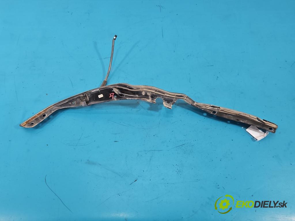 Toyota Rav4 IV 2013-2018 2.0 D4D 124hp manual 91 kW 1998 cm3 5- snímač otvorenie: kufrové dvere