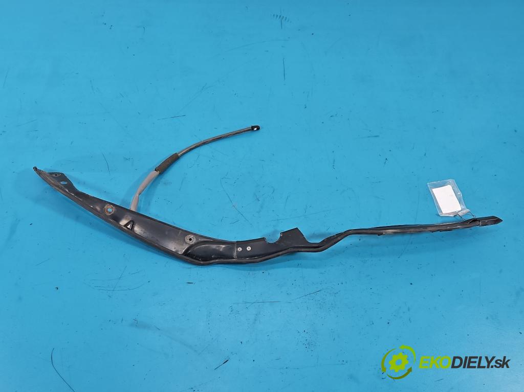 Toyota Rav4 IV 2013-2018 2.0 D4D 124hp manual 91 kW 1998 cm3 5- snímač otvorenie: kufrové dvere 