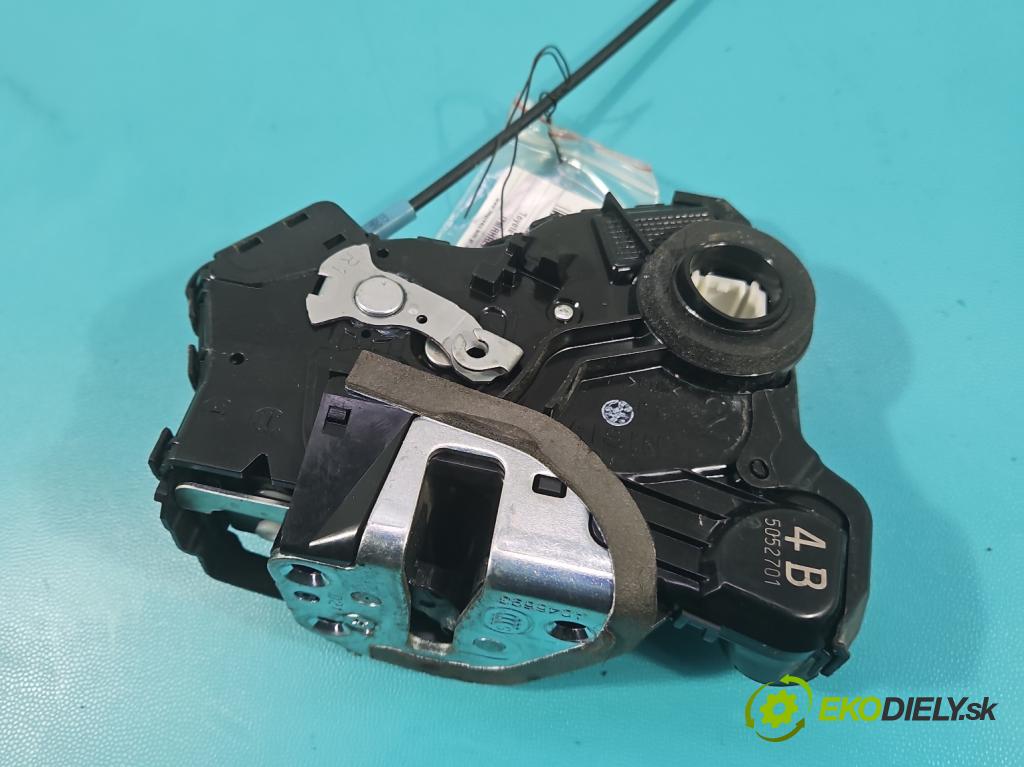 Toyota Rav4 IV 2013-2018 2.0 D4D 124hp manual 91 kW 1998 cm3 5- zámok predné pravý