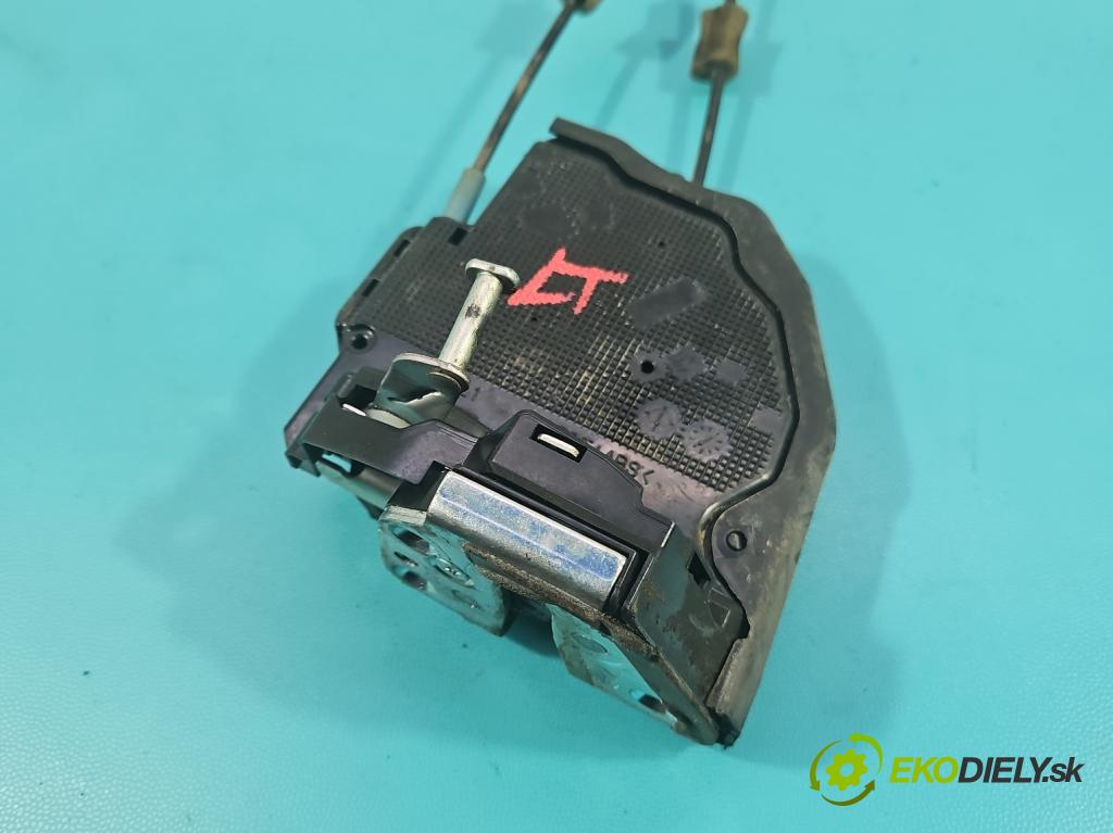 Toyota Rav4 IV 2013-2018 2.0 D4D 124hp manual 91 kW 1998 cm3 5- zámok zadné ľavý 5052700