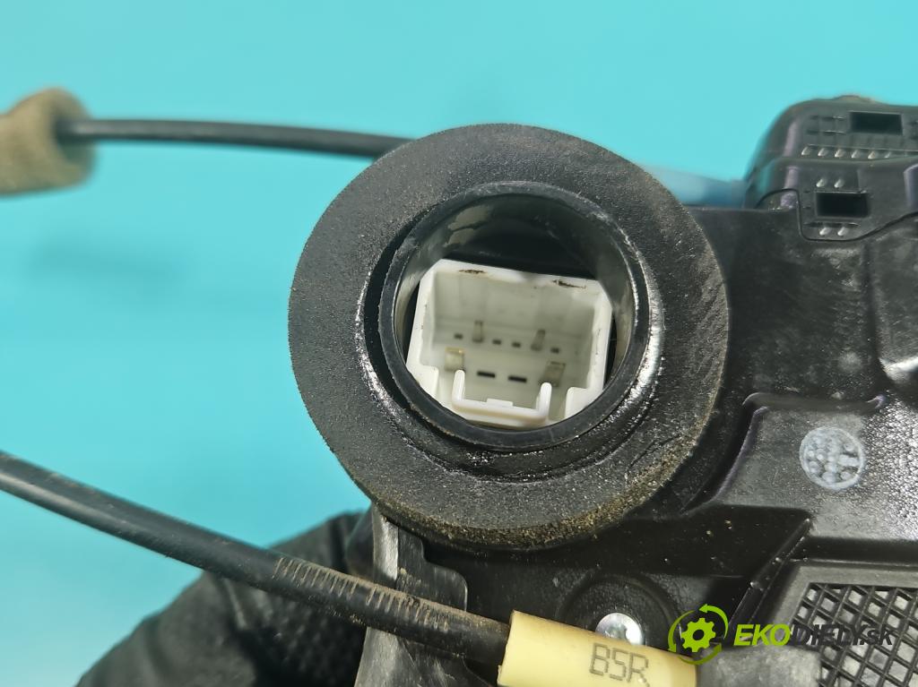 Toyota Rav4 IV 2013-2018 2.0 D4D 124hp manual 91 kW 1998 cm3 5- zámok zadné ľavý 5052700