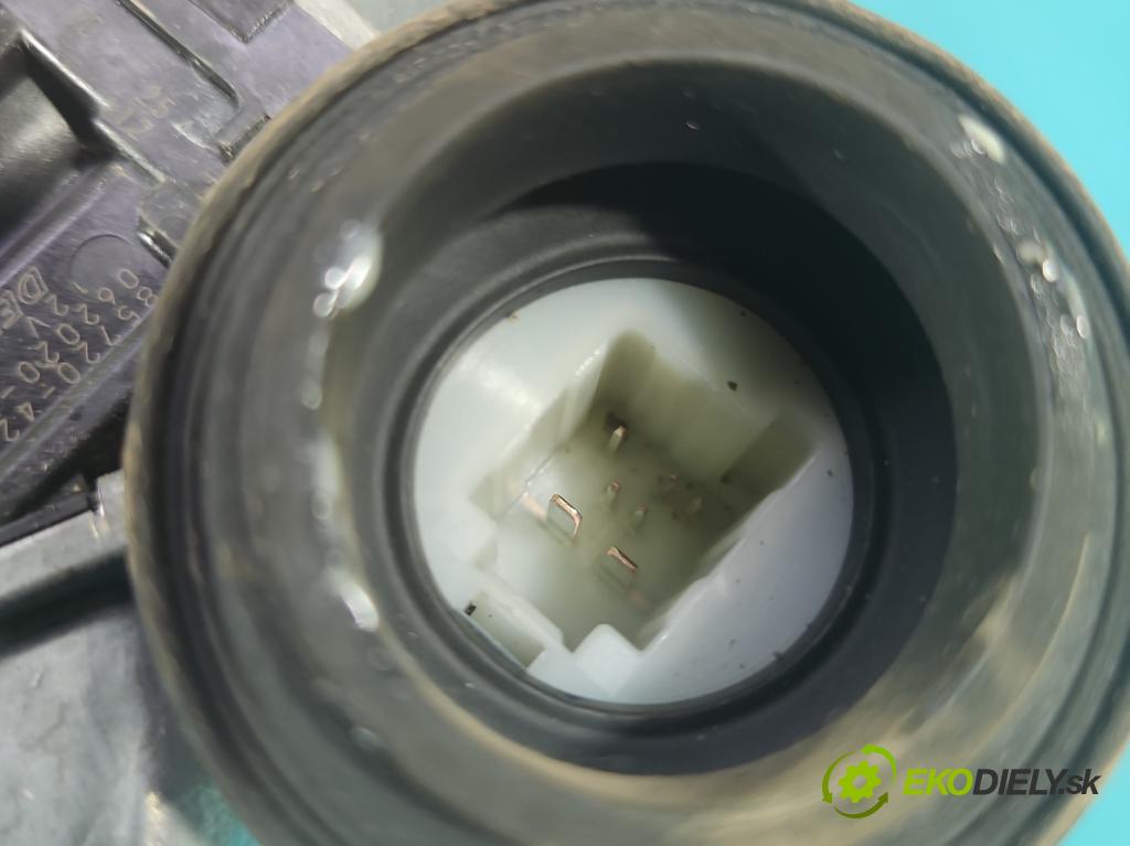 Toyota Rav4 IV 2013-2018 2.0 D4D 124hp manual 91 kW 1998 cm3 5- mechanizmus okna predné ľavý 85720-42110