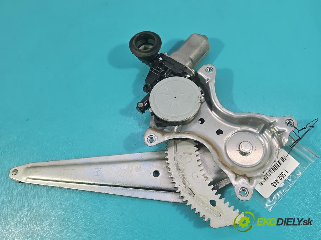 Toyota Rav4 IV 2013-2018 2.0 D4D 124hp manual 91 kW 1998 cm3 5- mechanizmus okna zadné ľavý 85710-35180