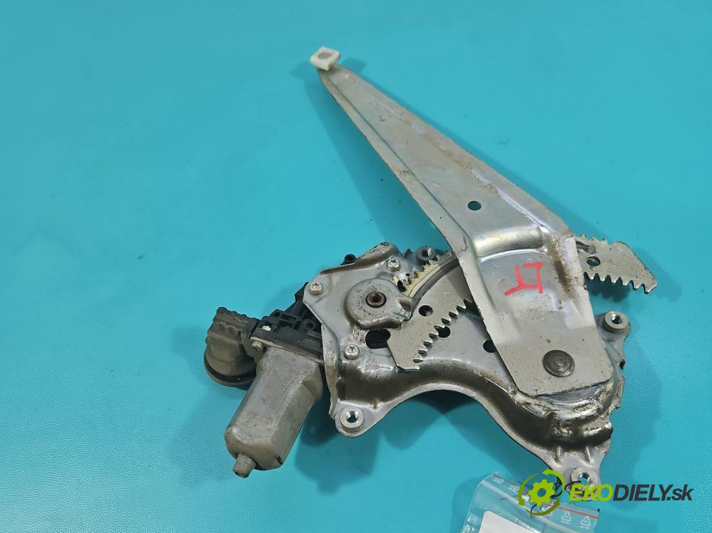 Toyota Rav4 IV 2013-2018 2.0 D4D 124hp manual 91 kW 1998 cm3 5- mechanizmus okna zadné ľavý 85710-35180