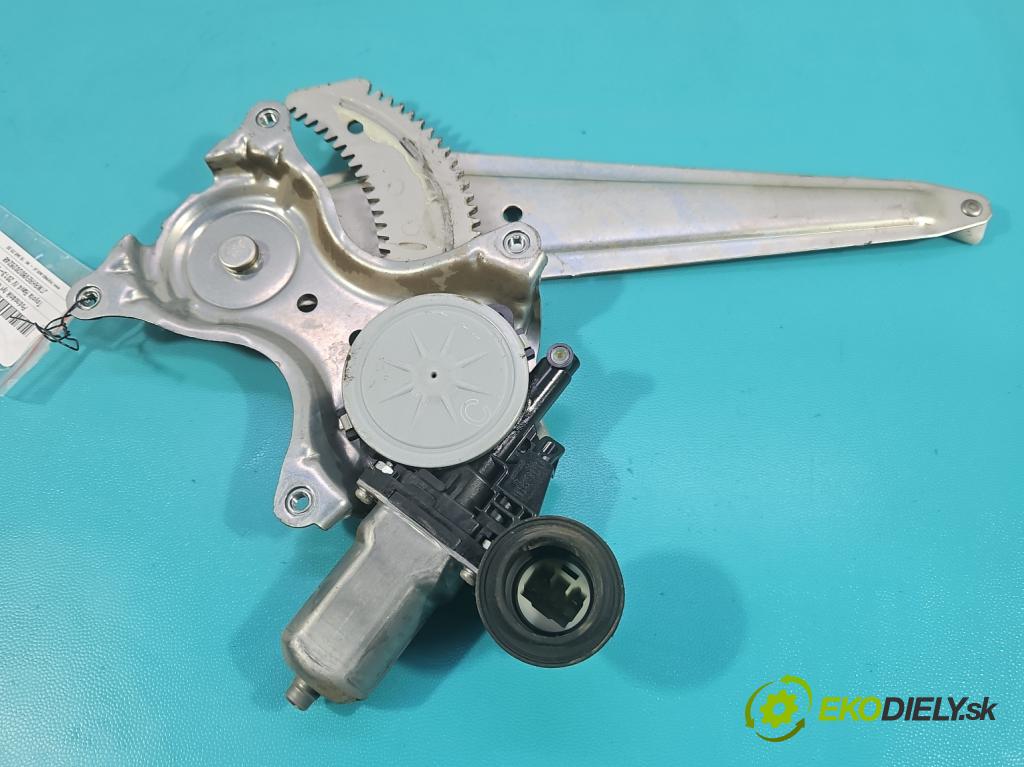 Toyota Rav4 IV 2013-2018 2.0 D4D 124hp manual 91 kW 1998 cm3 5- mechanizmus okna zadné ľavý 85710-35180