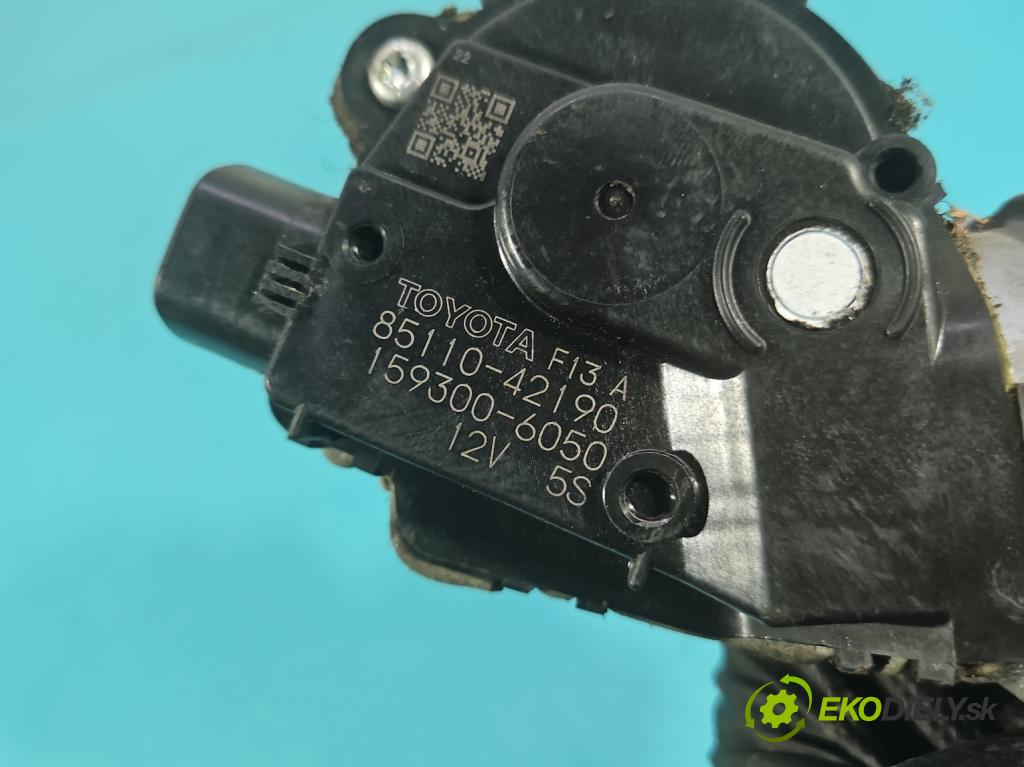 Toyota Rav4 IV 2013-2018 2.0 D4D 124 hp manual 91 kW 1998 cm3 5- motor stěračů přední 85110-42190