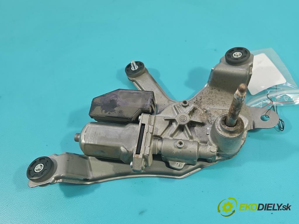 Toyota Rav4 IV 2013-2018 2.0 D4D 124hp manual 91 kW 1998 cm3 5- motor stieračov zadné 85130-42080